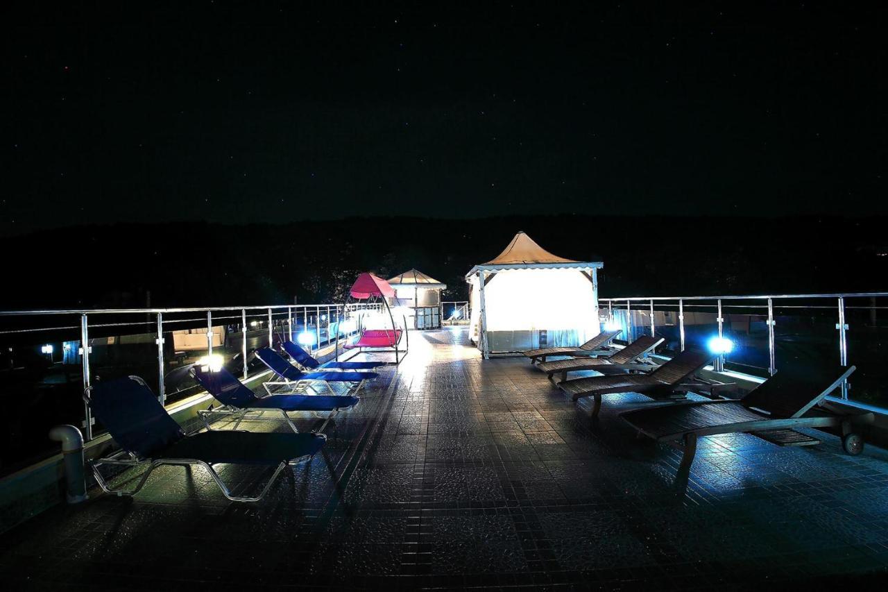 Deluxemaisonettes In Panoramic Roof Complex Apartment Balchik Bagian luar foto